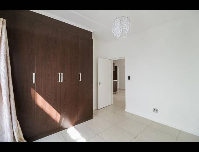 3 BEDROOM APARTMENT FOR SALE IN GREENSTONE HILL